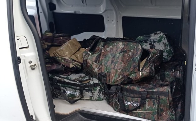 Police discovered 14 bags containing hashish. 