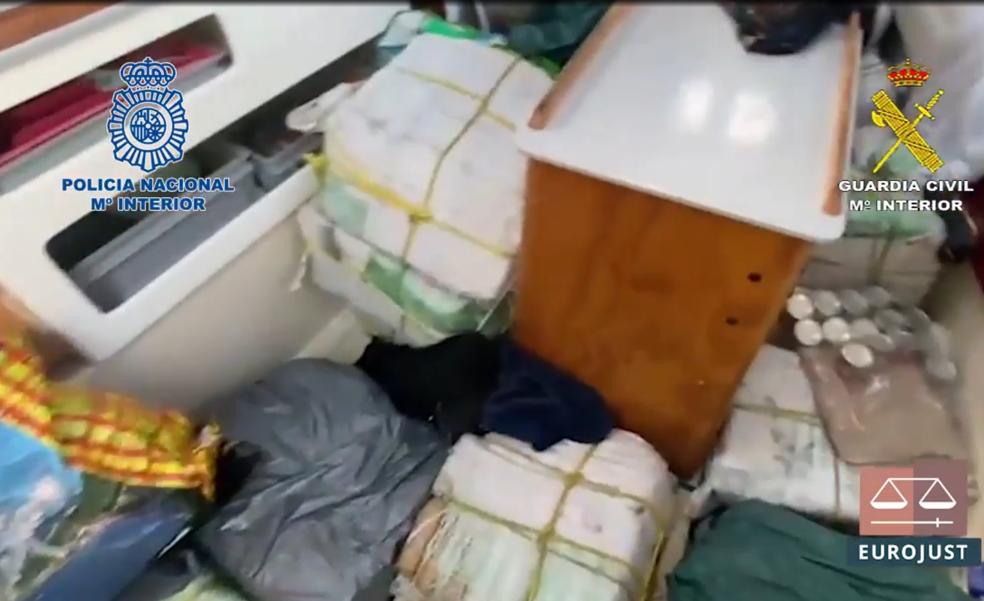 Police smash international gang, with a base on the Costa del Sol, that shipped drugs on sailing boats from the Caribbean