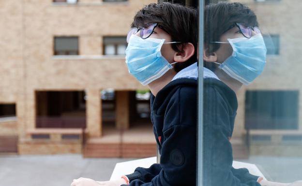 Junta issues recommendations as the end of mandatory masks on public transport in Spain nears