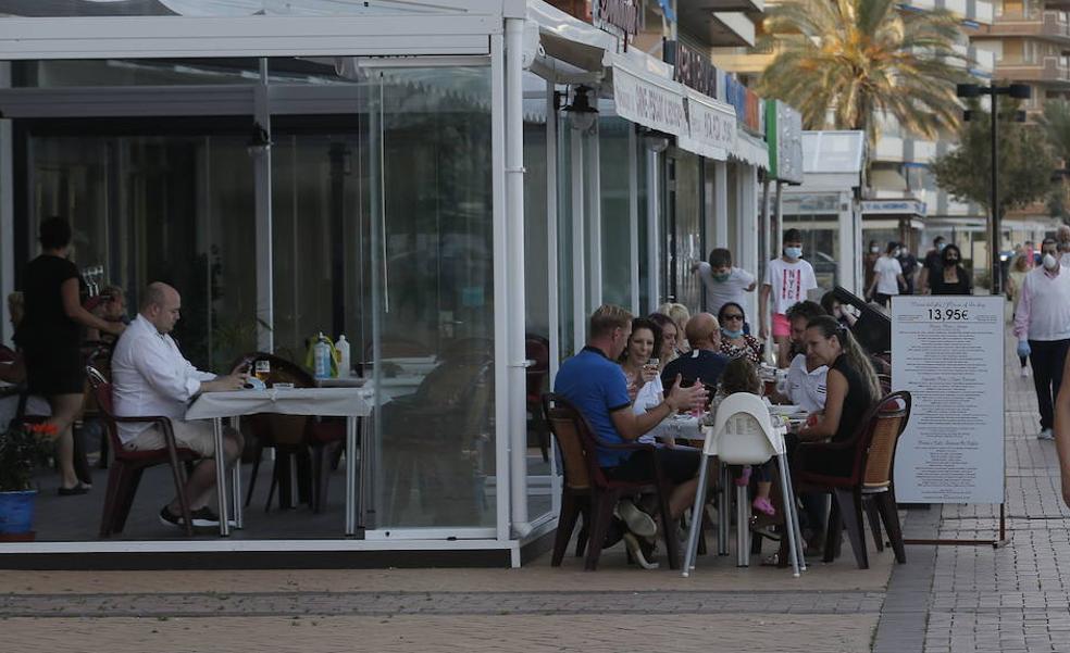 Fuengirola commercial sector encouraged to register on free business directory