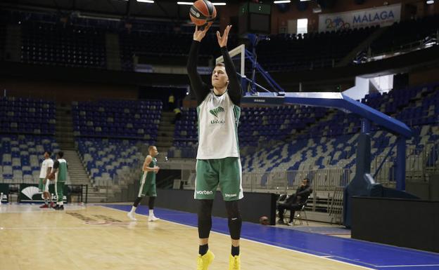 Nedovic se sube al carro