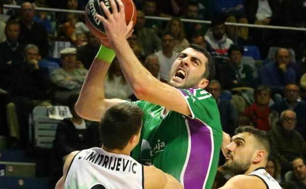 El Unicaja busca un ‘mirlo blanco’