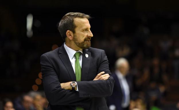 Al Unicaja se le complica la elección del entrenador