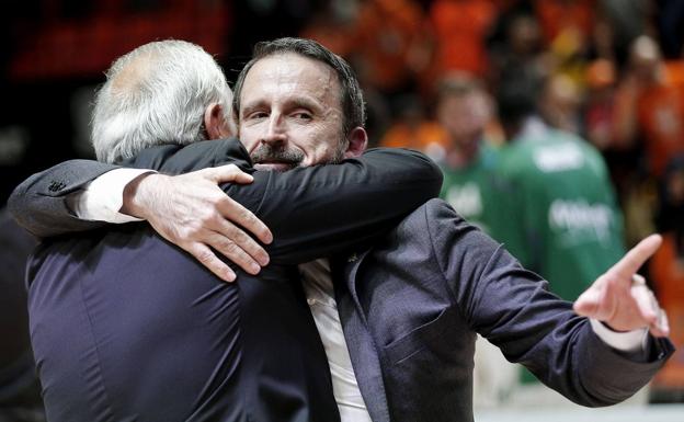 Organizan una quedada para despedir a Joan Plaza