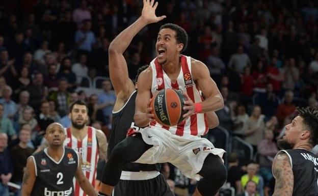 El Unicaja sigue pendiente de Roberts, que todavía no firmó su contrato