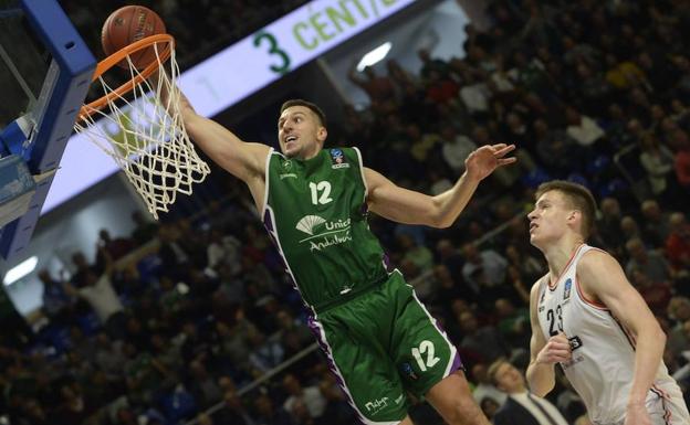 El Unicaja se transforma para ganar