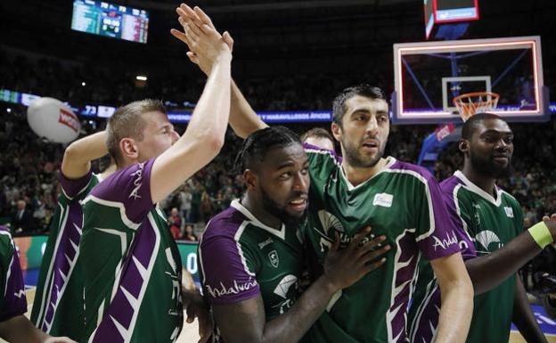 Hacia una profunda e inevitable remodelación de la plantilla del Unicaja