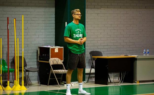Tautvydas Sabonis, de la cancha a los banquillos