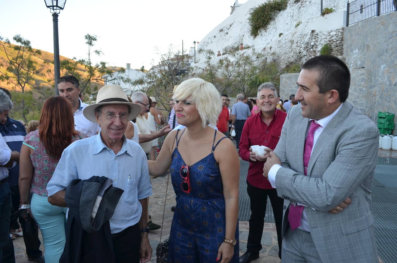 Almáchar celebra su fiesta del ajoblanco