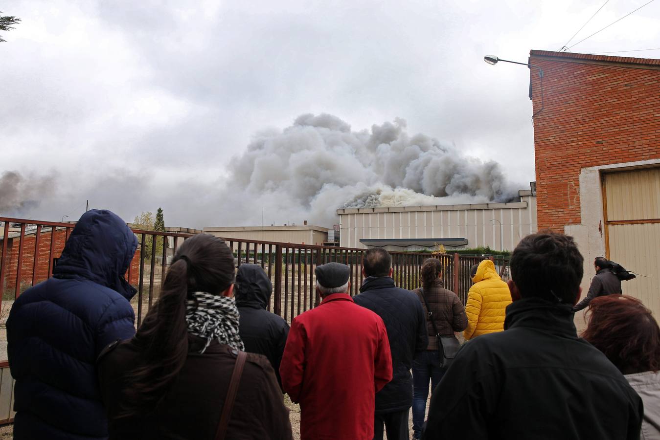 Arde la planta de Campofrío en Burgos