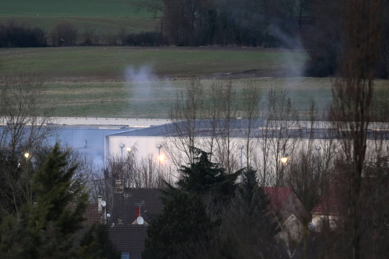 La Policía asalta la imprenta Dammartin-en-Goele