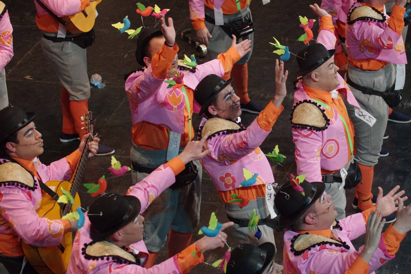 La última noche de semifinales del Carnaval de Málaga, en imágenes