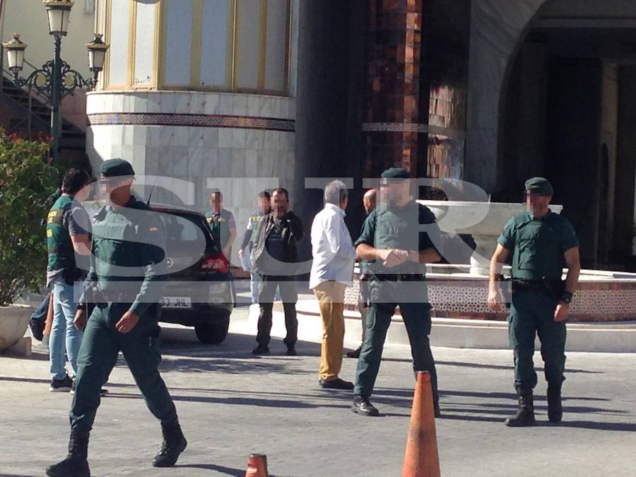 La Guardia Civil registra una propiedad en Puerto Banús de la familia del presidente sirio