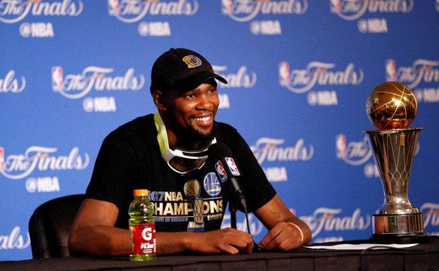 Durant: «El título refleja el gran equipo y organización a la que llegué»