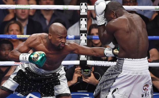 Mayweather peleará contra McGregor en Las Vegas