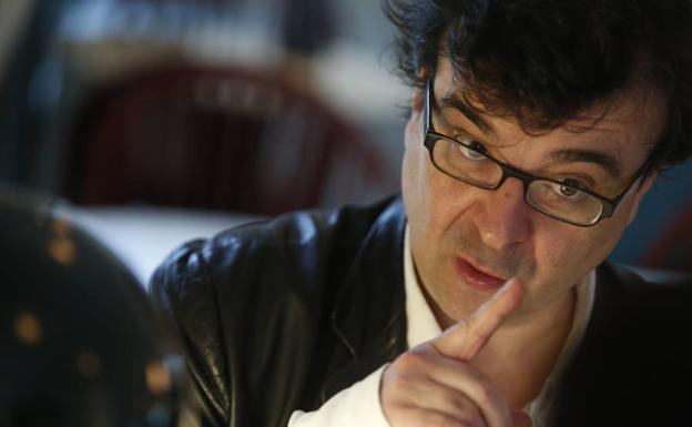 «La mayor parte del país aceptó con mansedumbre el franquismo»