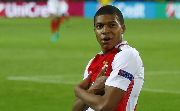 Zidane llamó a Mbappé para prometerle un papel importante