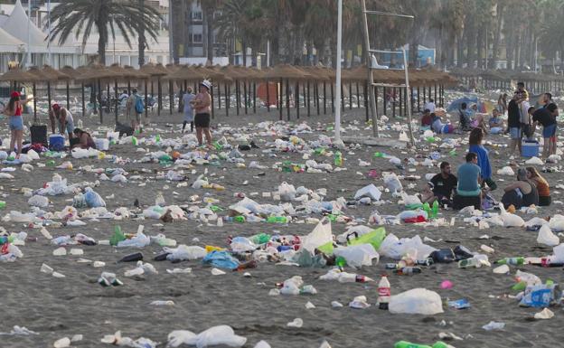 Así se levantan las playas de Málaga tras la resaca de San Juan