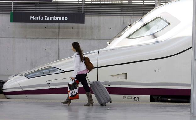 Renfe refuerza las plazas para viajar desde Málaga hasta Pamplona en San Fermín