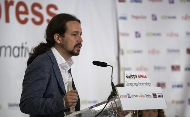 Iglesias dice que la gestación subrogada se traduce en «granjas de mujeres en Ucrania»