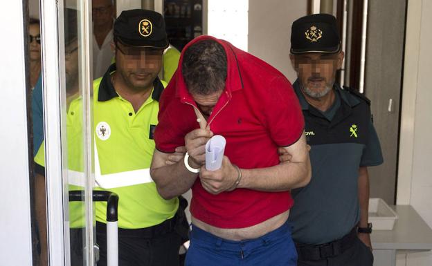 Prisión para el guardia civil detenido por el accidente con tres víctimas mortales