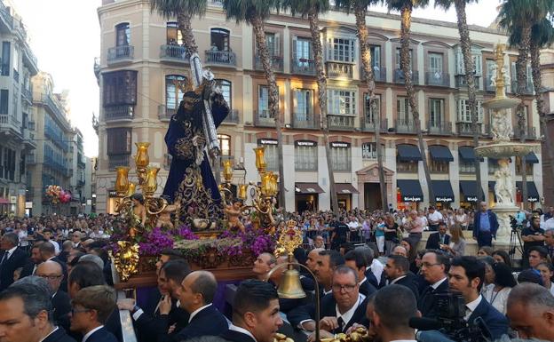 Una noche de Semana Santa en verano