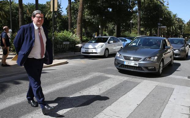 Juan Manuel Bonet: «No hay muro capaz de frenar el crecimiento del español»