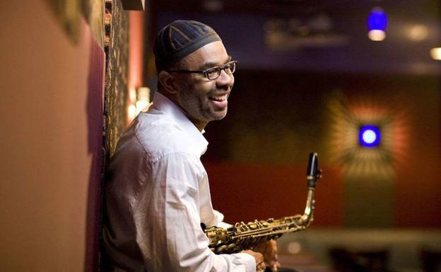 El saxofonista Kenny Garret y la vocalista Cecile McLorin, otros reclamos del Portón