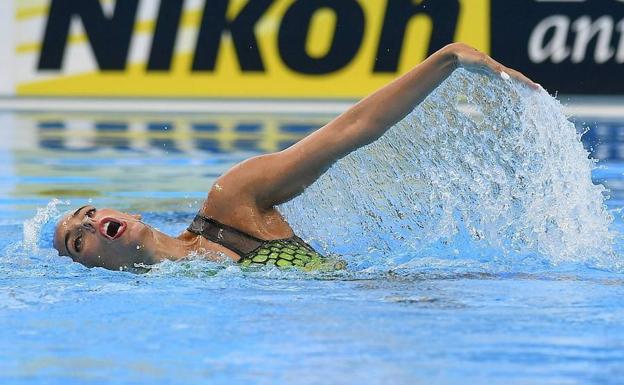 Ona Carbonell apunta a plata en el solo técnico