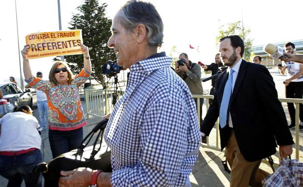 Blesa: «Un minorista o un jubilado no son ignorantes financieros»