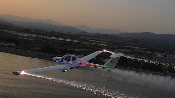Cuatro fuerzas aéreas y más de 40 aviones participan en el Festival Internacional Aéreo de Torre del Mar