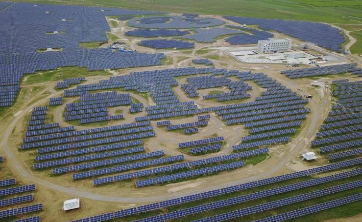 Nueva Planta de Energía Solar con forma de Panda en China