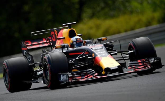 Ricciardo, loco por incordiar