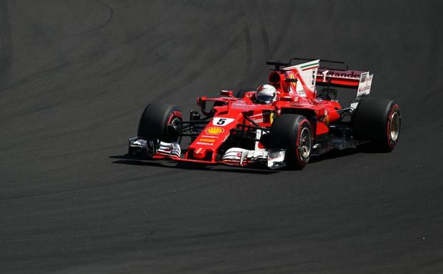 Vettel deja sin récord a Hamilton