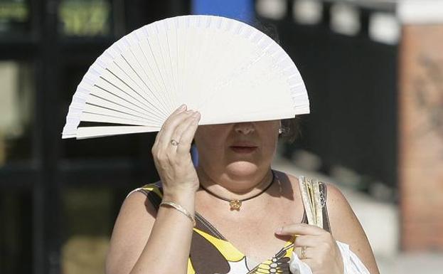 Aviso naranja por calor este viernes en el interior de Málaga