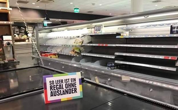 Un supermercado alemán vacía sus estanterías para luchar contra el racismo