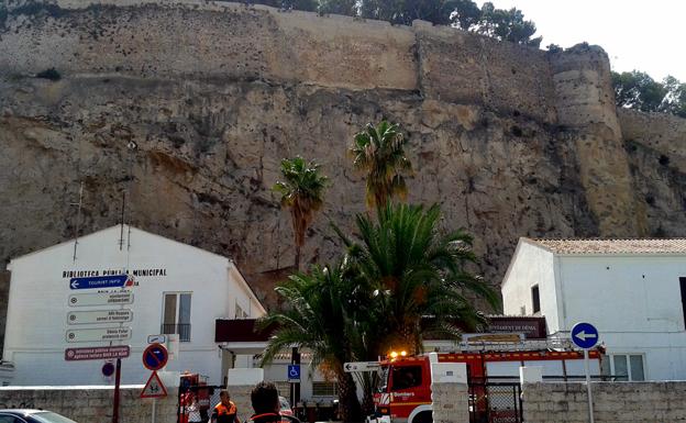 Una mujer y su bebé de 8 meses sobreviven tras caer desde lo alto del castillo de Denia