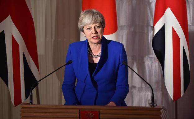 May prevé pagar hasta 54.500 millones de euros por 'brexit'