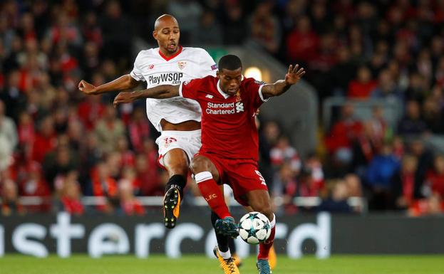 El Sevilla sale vivo de Anfield