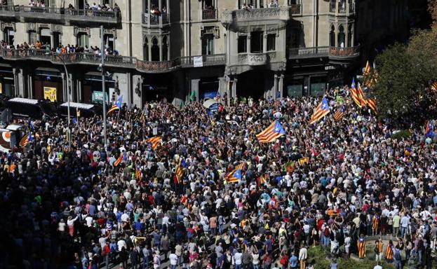 El fiscal general ordena investigar amenazas y delitos de odio en Cataluña