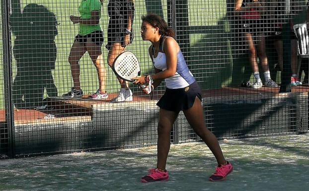 Las selecciones de España de menores se clasifican como primeras de grupo en el Mundial de pádel