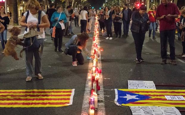 Miles de personas reclaman en Barcelona la puesta en libertad de los 'Jordis'