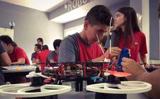 El colegio El Pinar, de Alhaurín de la Torre, lleva su proyecto ‘Drones en clase’ a centros de toda España