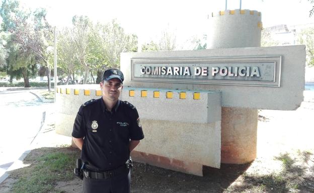 «Escuché un golpe muy fuerte y, al girarme, vi el coche volcado en la carretera»