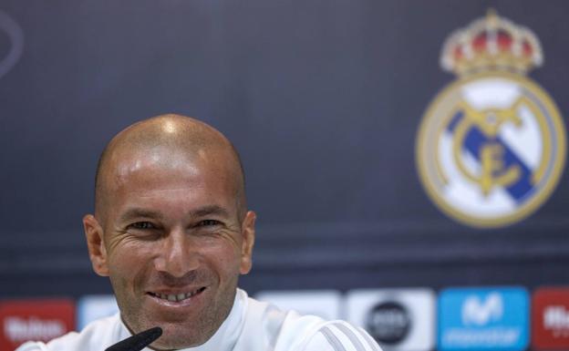 Zidane: «Sé que hay mucho ruido pero sólo pienso en el partido»