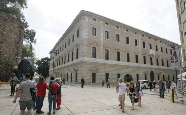 El Defensor del Pueblo insta a abrir el Museo de la Aduana por la tarde en verano