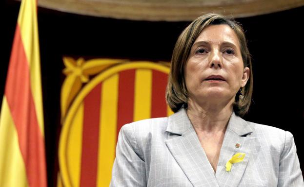 Forcadell desconvoca la reunión de la Mesa del martes porque el Parlament «se ha disuelto»