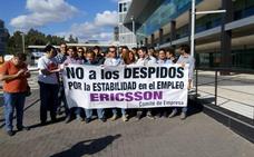 Trabajadores de Ericsson protestan en Málaga por el ERE a nivel nacional