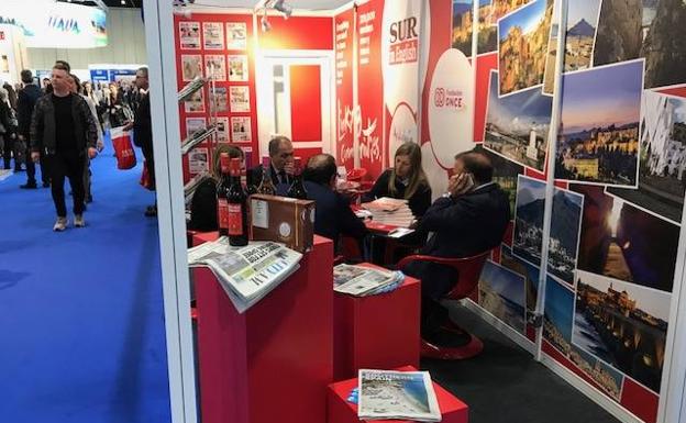 SUR in English reparte ediciones especiales en ExCel y en el rotativo ‘City AM’