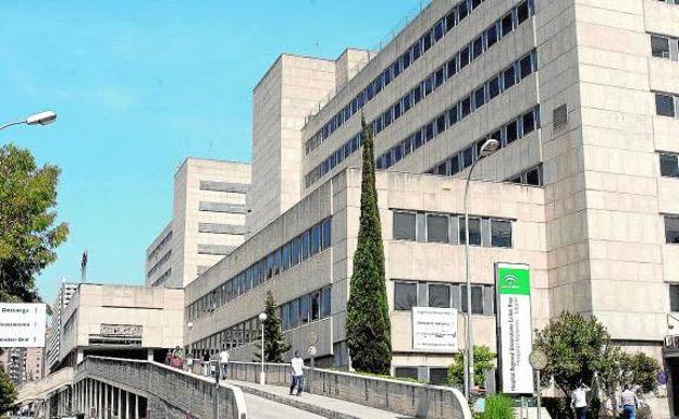 Retiran la custodia a la madre del niño que ingresó con quemaduras en el Materno Infantil de Málaga